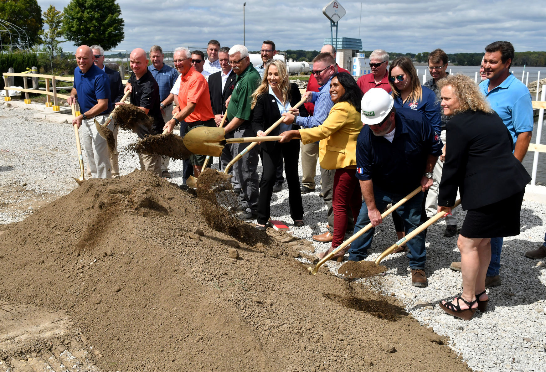 Ground breaking for the new Captain's Table Restaurant in Moline